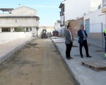 Las obras de arreglo del muro de centro de salud de Mengíbar entran en su recta final