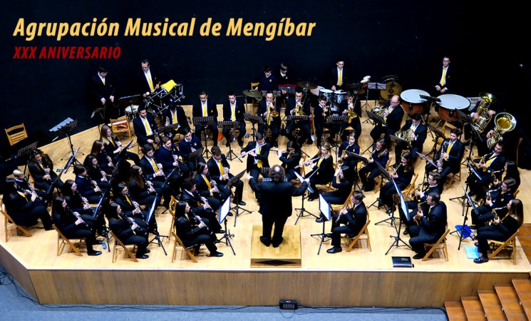 La Agrupación Musical de Mengíbar celebra Santa Cecilia con un concierto especial por su trigésimo aniversario