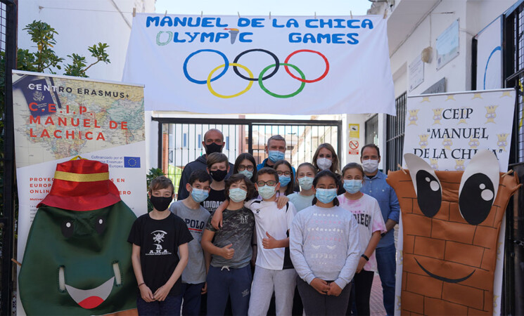 El Ayuntamiento de Mengíbar felicita al equipo del Colegio Manuel de la Chica por su participación en las Miniolimpiadas 2021