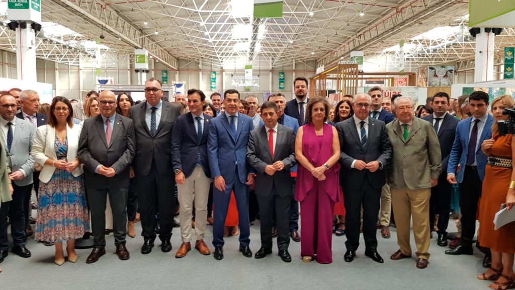 Taller de fotografía de Mengíbar. “Un día cualquiera por tierra de Reyes”